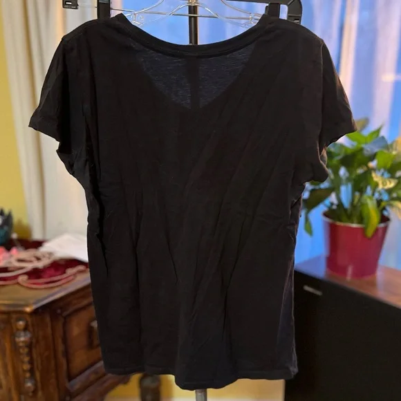 Women's T-Shirt from Frankie's in Las Vegas - Picture 2 of 4